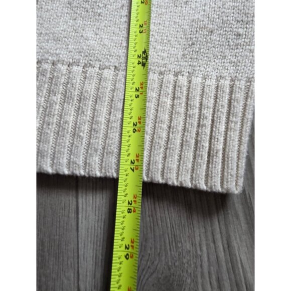 Woolrich White & Gray Nordic Snowflake Sweater Womens M Button Shoulder Knit - Picture 9 of 10